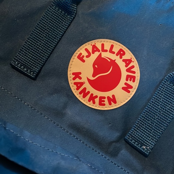 Fjallraven kanken with padded straps - Picture 2 of 3